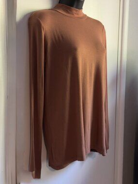 Tahari Womens L Brown Very Soft Turtleneck Long Sleeve Top Semi Sheer EUC